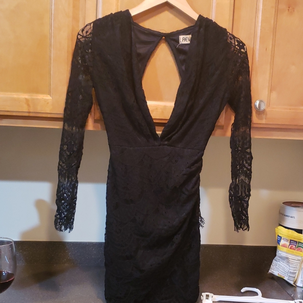 Dress - Picture 2 of 5